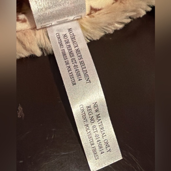 Disney Baby Cream and Brown Storytime Blanket(F14)@ - Picture 7 of 8